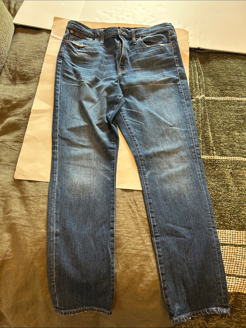 Madewell, Women’s Classic Blue Straight-Leg “The high rise boy jeans”